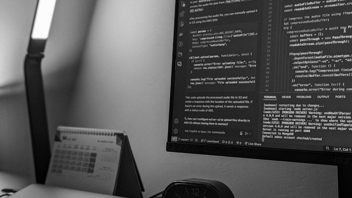 REST vs GraphQL API Development: Choosing the Right Engine for Your SaaS